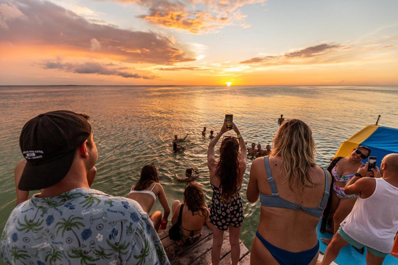 Che Holbox Hostel & Bar Adults Only المظهر الخارجي الصورة