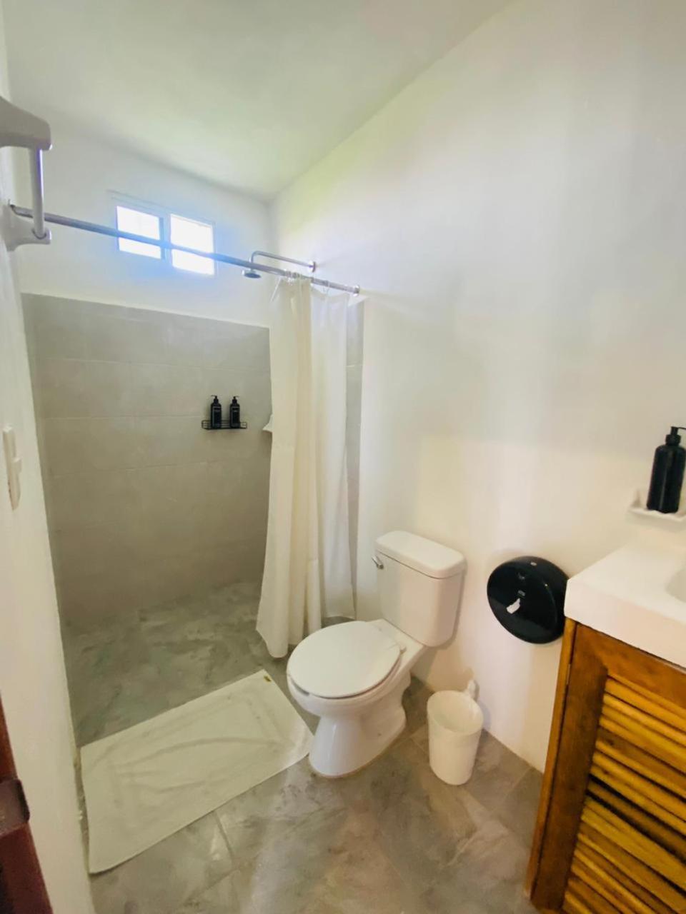 Che Holbox Hostel & Bar Adults Only المظهر الخارجي الصورة